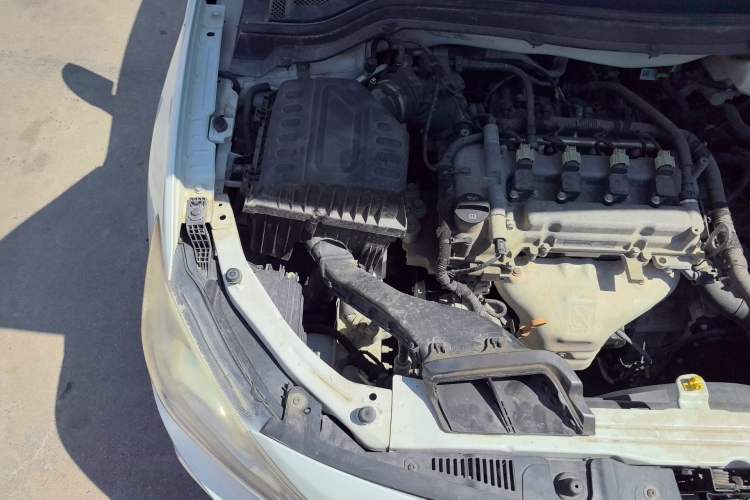 Used Chevrolet Cavalier 2016 1.5L Automatic Xinyue Edition Engine Bay Right