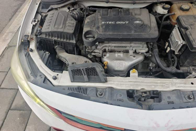 Used Chevrolet Cavalier 2016 1.5L Automatic Xinyue Edition Engine Bay Right