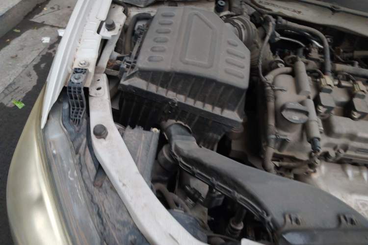 Used Chevrolet Cavalier 2016 1.5L Manual Enjoyment Edition Engine Bay Right