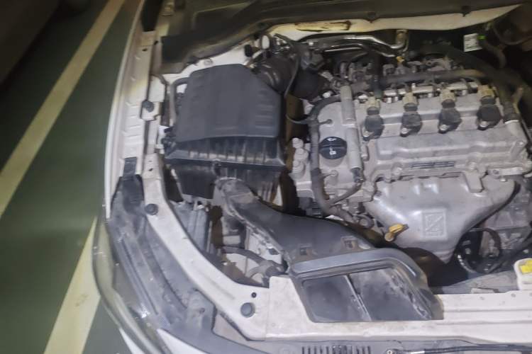 Used Chevrolet Cavalier 2016 1.5L Automatic Xinyue Edition Engine Bay Right