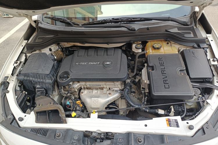 Used Chevrolet Cavalier 2016 1.5L Manual Xinyue Edition Engine Bay