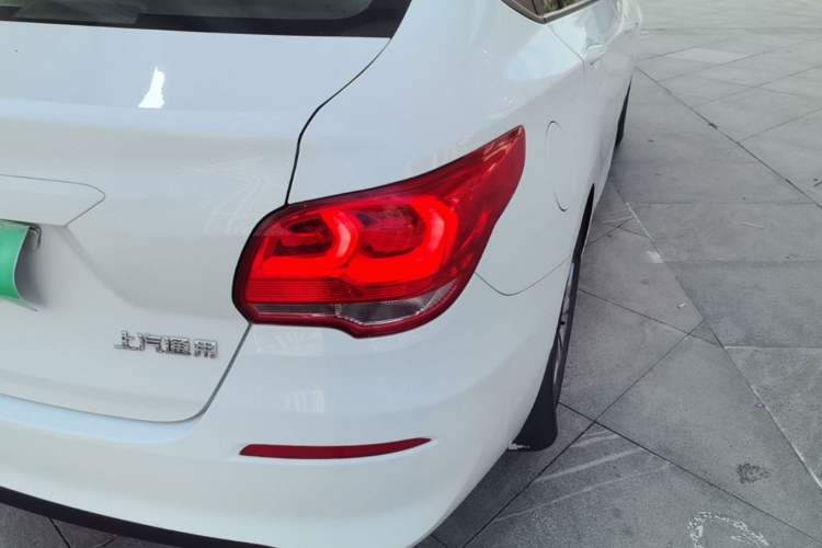 Used Chevrolet Cavalier 2016 1.5L Manual Enjoyment Edition Exterior 3