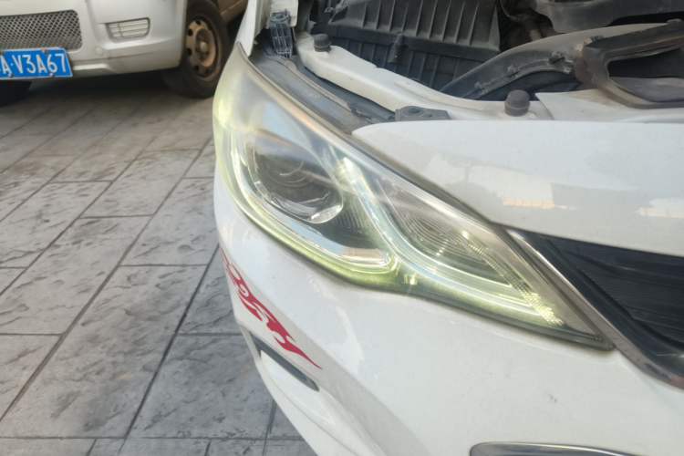 Used Chevrolet Cavalier 2016 1.5L Automatic Xinsong Edition Exterior 3