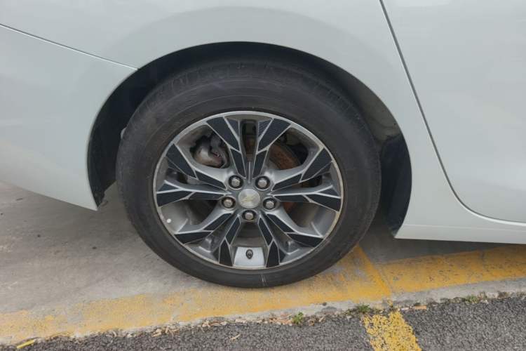 Used Chevrolet Cavalier 2016 1.5L Automatic Xinsong Edition Exterior 5
