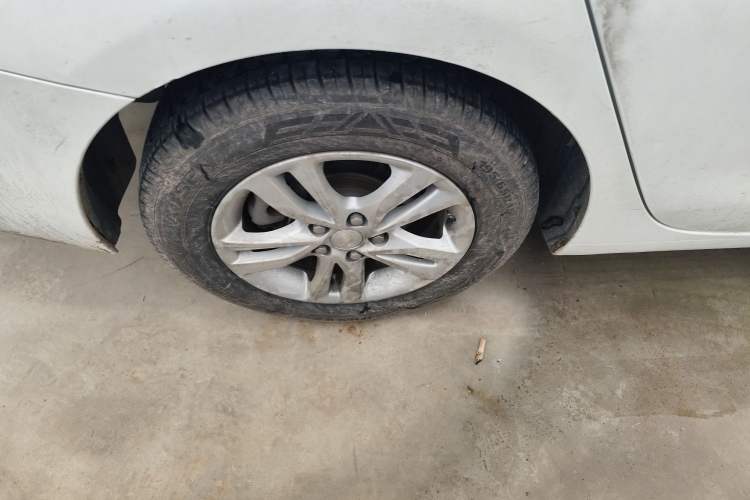 Used Chevrolet Cavalier 2016 1.5L Manual Xinyue Edition Exterior 5