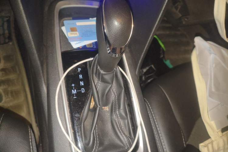 Used Chevrolet Cavalier 2016 1.5L Automatic Xinyue Edition Gear Lever