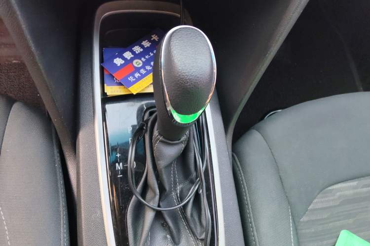 Used Chevrolet Cavalier 2016 1.5L Automatic Enjoyment Edition Gear Lever