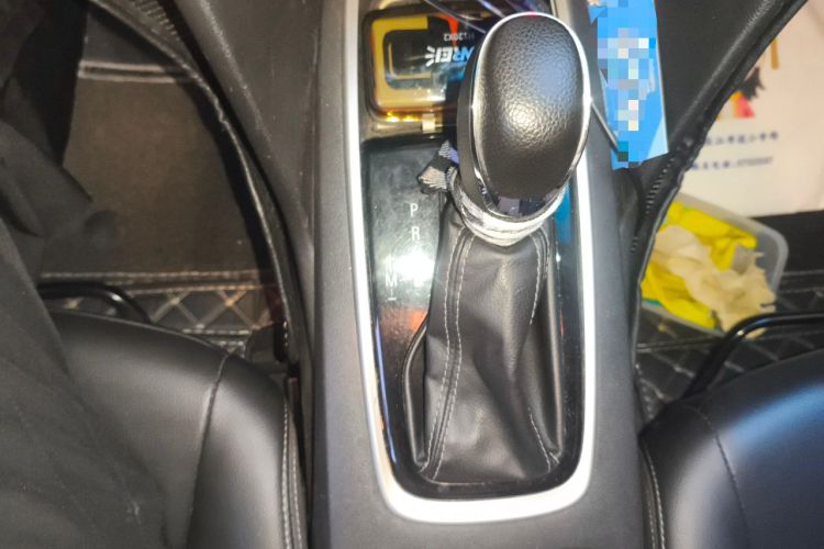 Used Chevrolet Cavalier 2016 1.5L Automatic Xinyue Edition Gear Lever