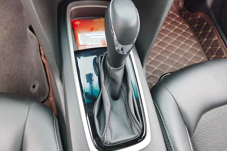 Used Chevrolet Cavalier 2016 1.5L Automatic Xinyue Edition Gear Lever