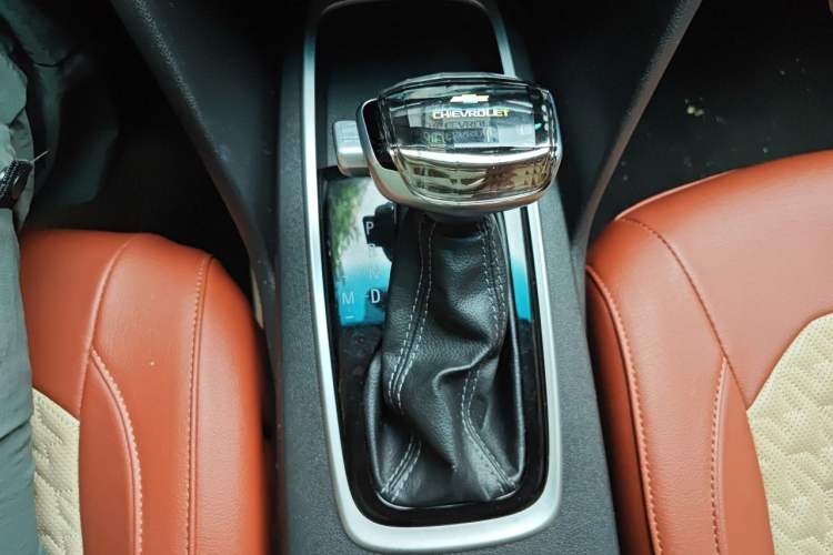 Used Chevrolet Cavalier 2016 1.5L Automatic Enjoyment Edition Gear Lever