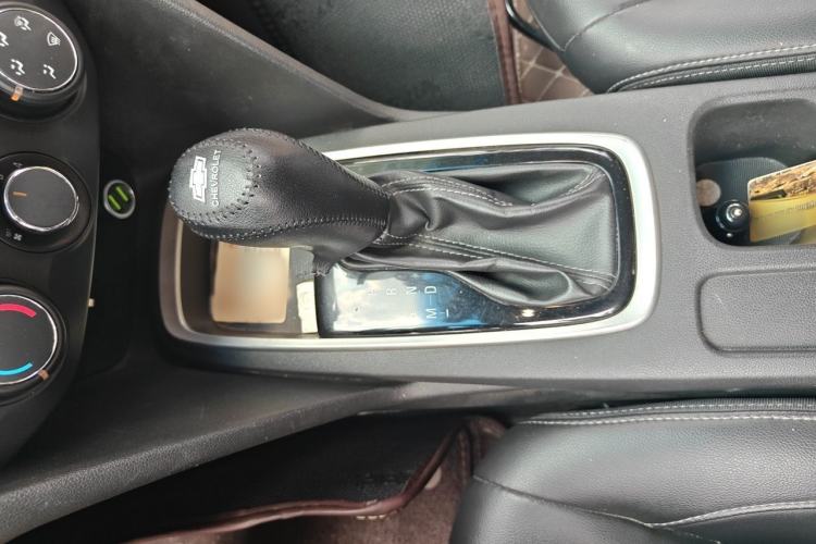 Used Chevrolet Cavalier 2016 1.5L Automatic Xinyue Edition Gear Lever