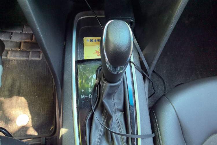 Used Chevrolet Cavalier 2016 1.5L Automatic Xinyue Edition Gear Lever