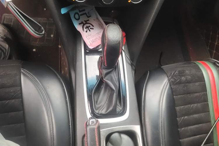 Used Chevrolet Cavalier 2016 1.5L Automatic Enjoyment Edition Gear Lever