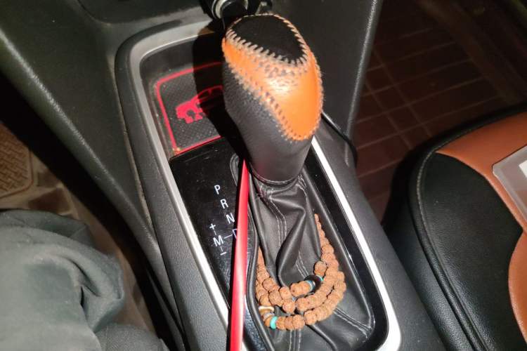 Used Chevrolet Cavalier 2016 1.5L Automatic Enjoyment Edition Gear Lever