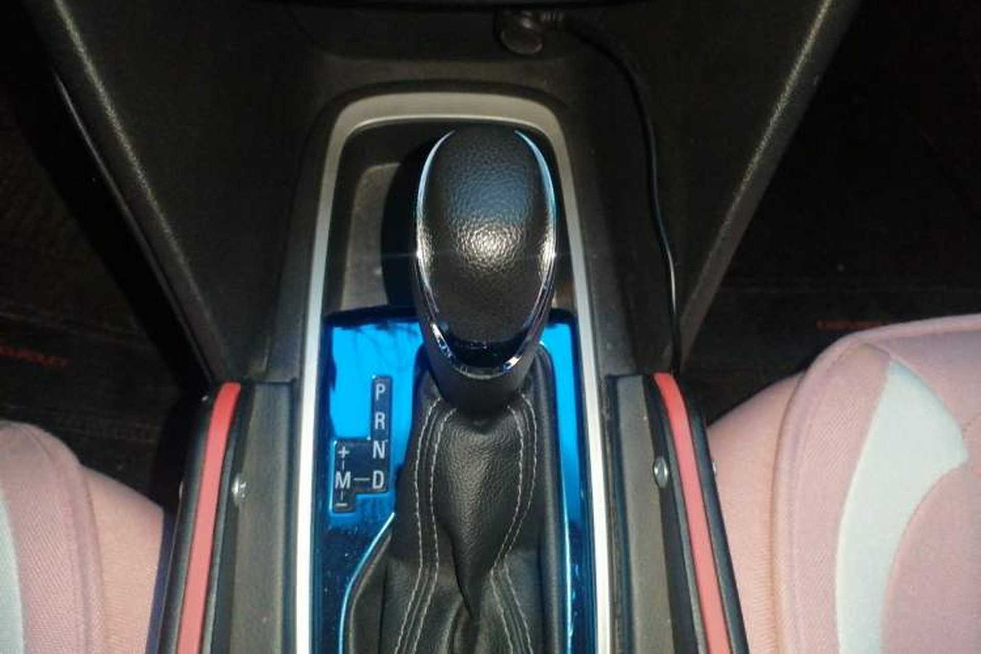 Used Chevrolet Cavalier 2016 1.5L Automatic Enjoyment Edition Gear Lever