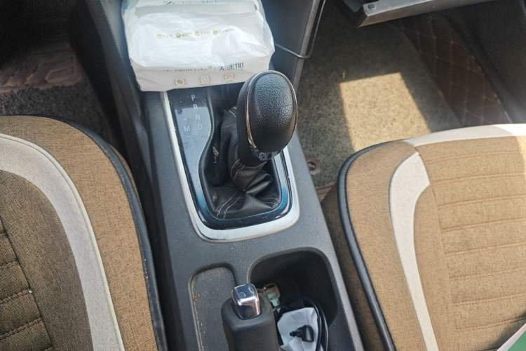 Used Chevrolet Cavalier 2016 1.5L Automatic Enjoyment Edition Gear Lever