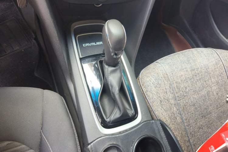 Used Chevrolet Cavalier 2016 1.5L Automatic Enjoyment Edition Gear Lever