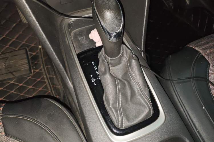 Used Chevrolet Cavalier 2016 1.5L Automatic Xinyue Edition Gear Lever