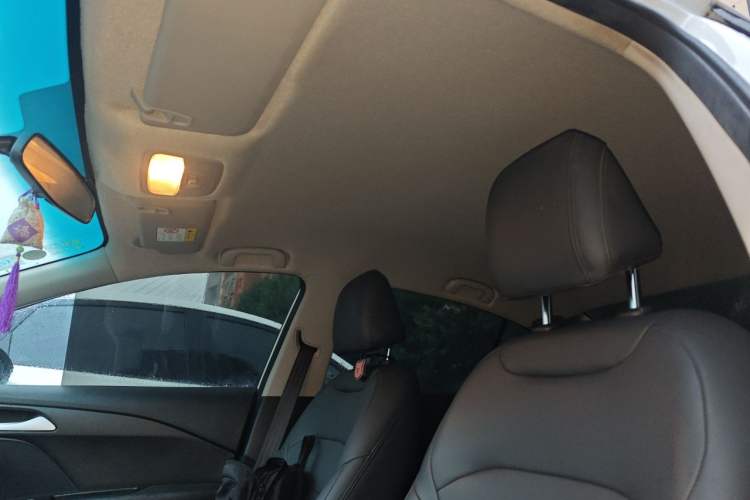 Used Chevrolet Cavalier 2016 1.5L Manual Enjoyment Edition Headliner