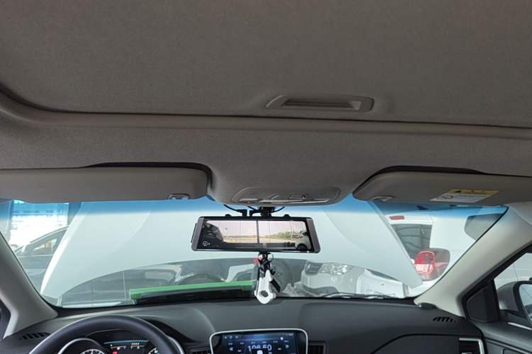 Used Chevrolet Cavalier 2016 1.5L Manual Xinyue Edition Headliner