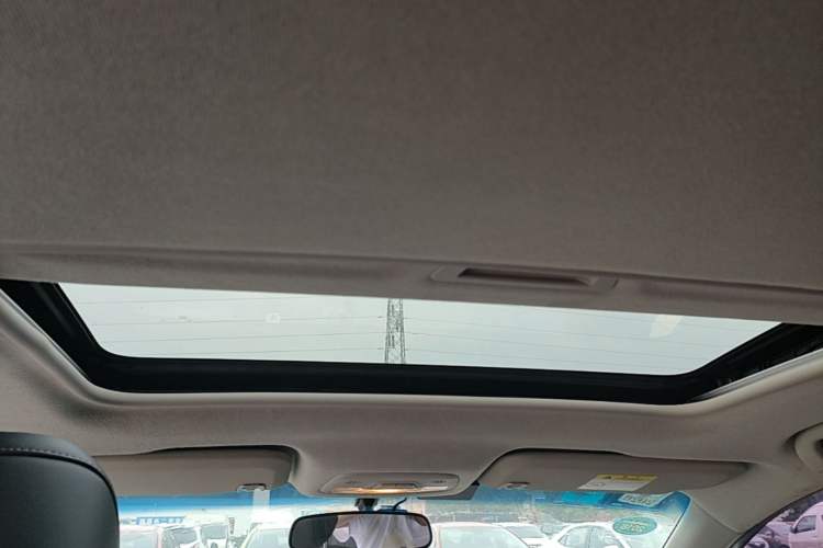 Used Chevrolet Cavalier 2016 1.5L Automatic Xinyue Edition Headliner
