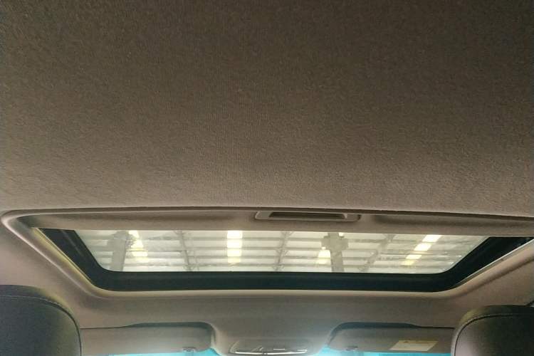 Used Chevrolet Cavalier 2016 1.5L Automatic Xinyue Edition Headliner