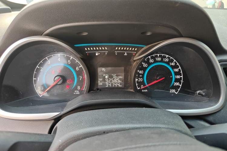Used Chevrolet Cavalier 2016 1.5L Manual Enjoyment Edition Instrument Cluster