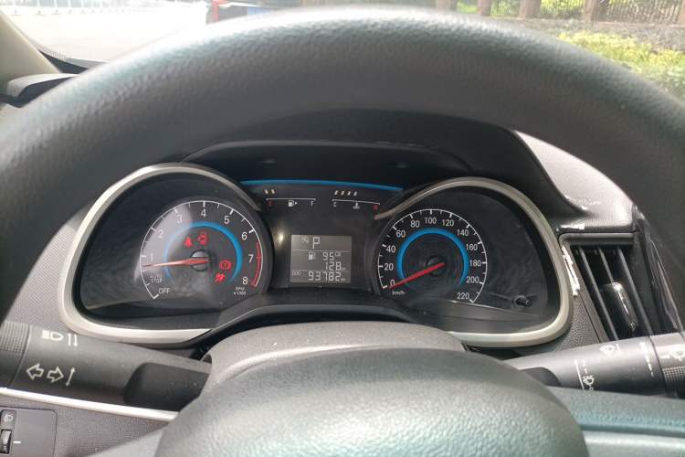 Used Chevrolet Cavalier 2016 1.5L Automatic Enjoyment Edition Instrument Cluster