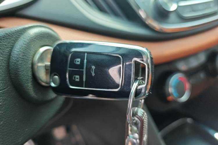Used Chevrolet Cavalier 2016 1.5L Automatic Xinsong Edition Interior 1