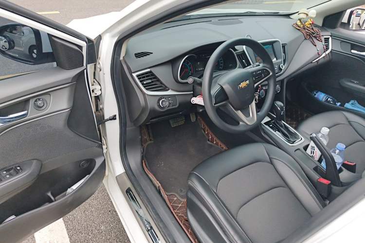Used Chevrolet Cavalier 2016 1.5L Automatic Xinyue Edition Interior 3
