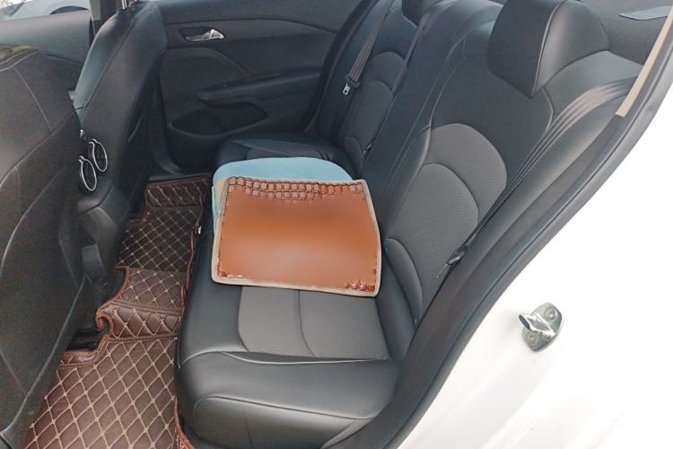 Used Chevrolet Cavalier 2016 1.5L Automatic Xinyue Edition Interior 4
