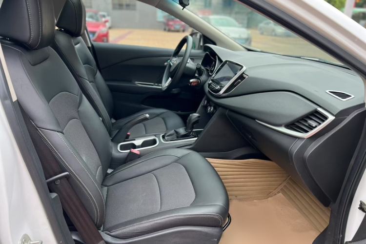 Used Chevrolet Cavalier 2016 1.5L Automatic Xinyue Edition Interior 5
