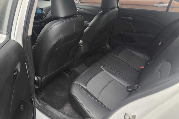 Used Chevrolet Cavalier 2016 1.5L Automatic Xinyue Edition Interior 6