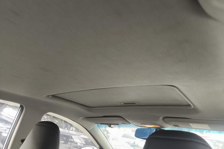 Used Chevrolet Cavalier 2016 1.5L Automatic Xinyue Edition Interior 7