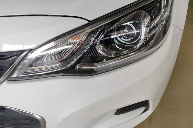 Used Chevrolet Cavalier 2016 1.5L Automatic Xinsong Edition Left Front Headlight