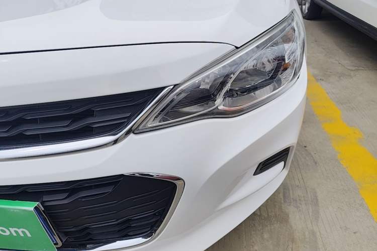 Used Chevrolet Cavalier 2016 1.5L Automatic Enjoyment Edition Left Front Headlight