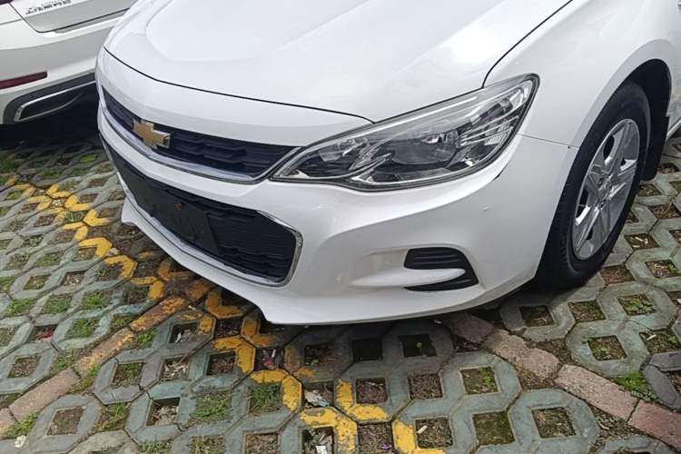 Used Chevrolet Cavalier 2016 1.5L Automatic Enjoyment Edition Left Front Headlight