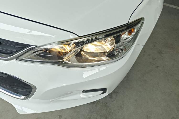 Used Chevrolet Cavalier 2016 1.5L Automatic Enjoyment Edition Left Front Headlight