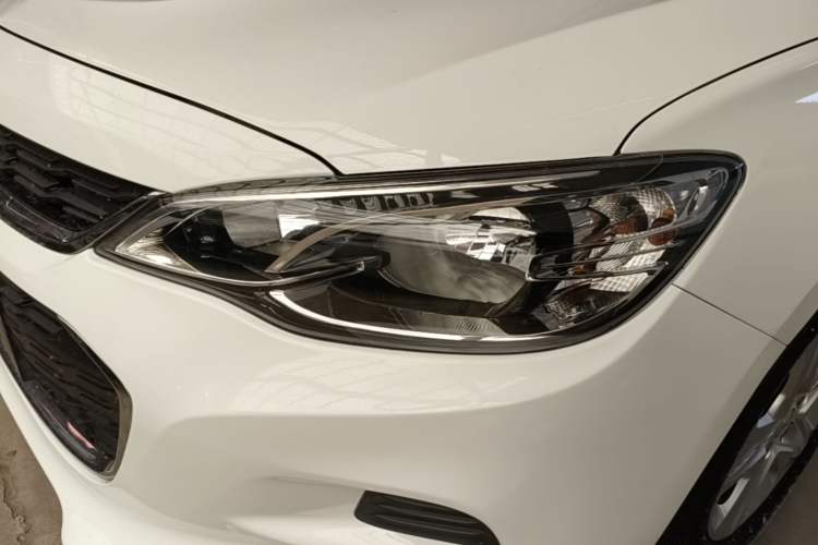 Used Chevrolet Cavalier 2016 1.5L Automatic Enjoyment Edition Left Front Headlight