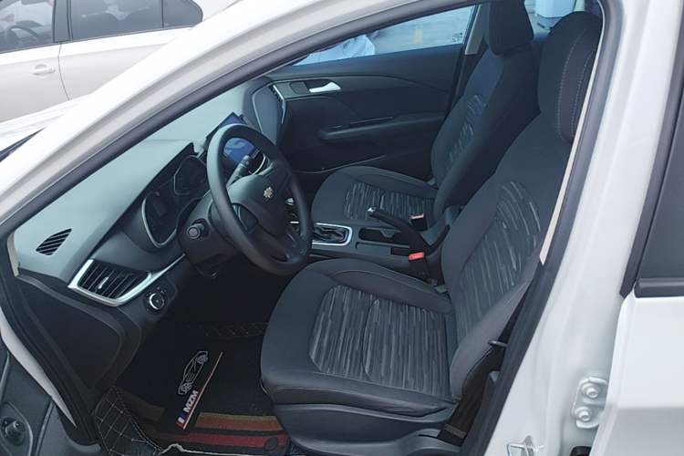 Used Chevrolet Cavalier 2016 1.5L Automatic Enjoyment Edition Left Front Seat