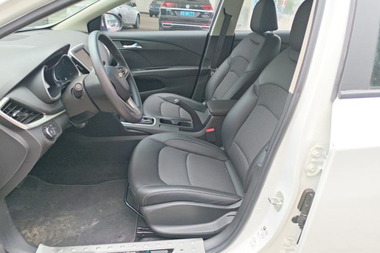 Used Chevrolet Cavalier 2016 1.5L Automatic Xinyue Edition Left Front Seat