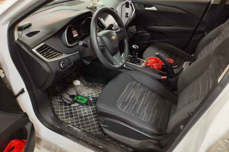 Used Chevrolet Cavalier 2016 1.5L Manual Enjoyment Edition Left Front Seat