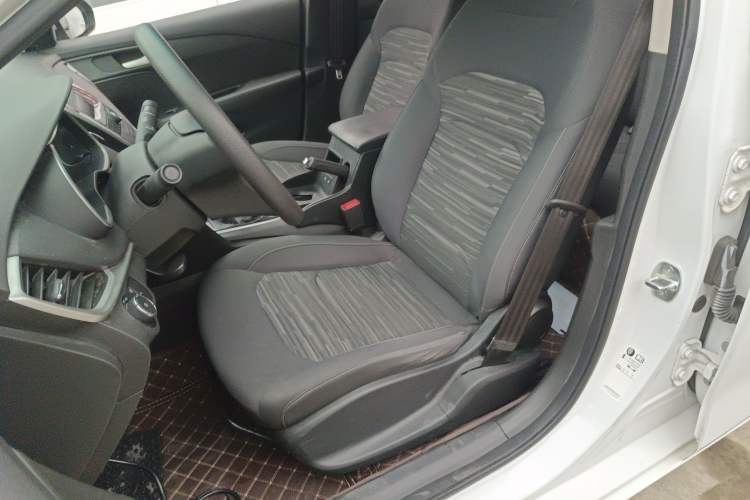 Used Chevrolet Cavalier 2016 1.5L Manual Enjoyment Edition Left Front Seat