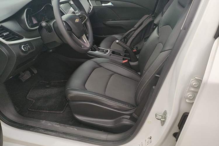 Used Chevrolet Cavalier 2016 1.5L Automatic Xinyue Edition Left Front Seat