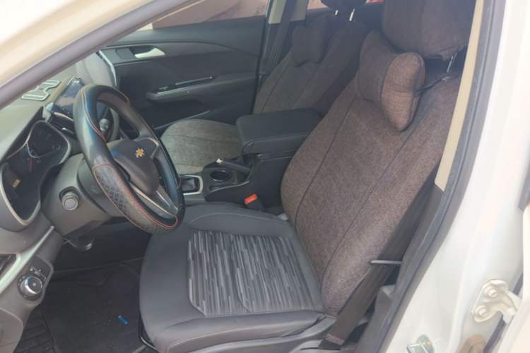 Used Chevrolet Cavalier 2016 1.5L Automatic Enjoyment Edition Left Front Seat