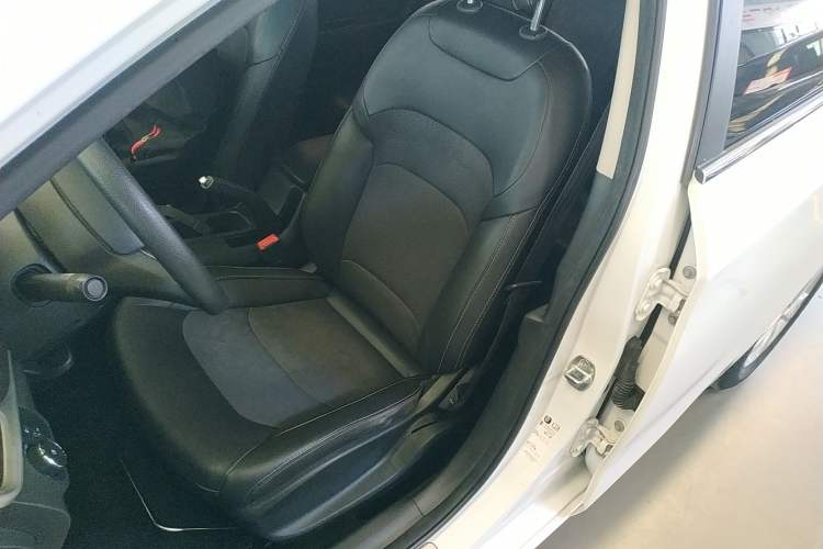 Used Chevrolet Cavalier 2016 1.5L Automatic Xinyue Edition Left Front Seat