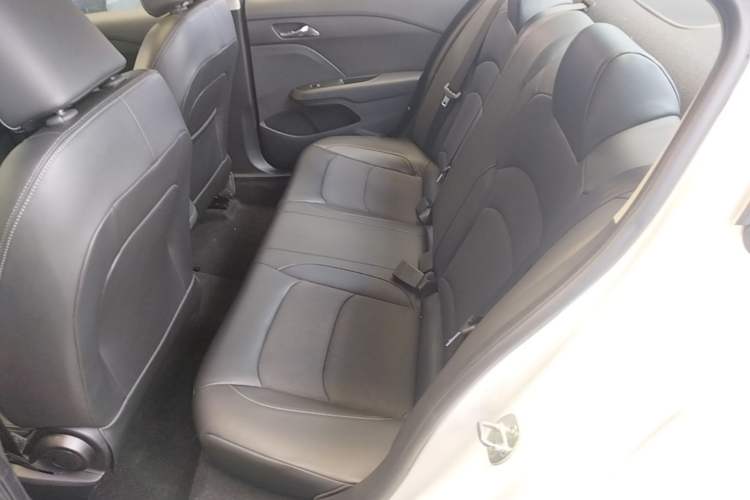 Used Chevrolet Cavalier 2016 1.5L Automatic Xinyue Edition Left Rear Seat