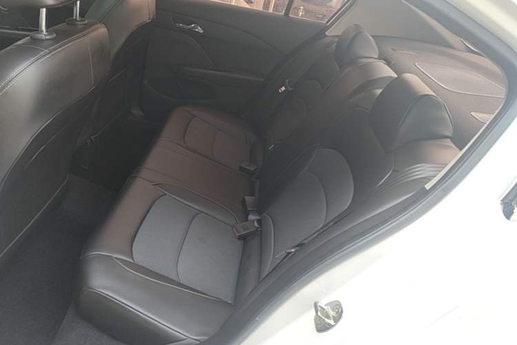 Used Chevrolet Cavalier 2016 1.5L Manual Xinyue Edition Left Rear Seat