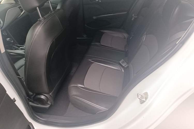 Used Chevrolet Cavalier 2016 1.5L Automatic Xinyue Edition Left Rear Seat