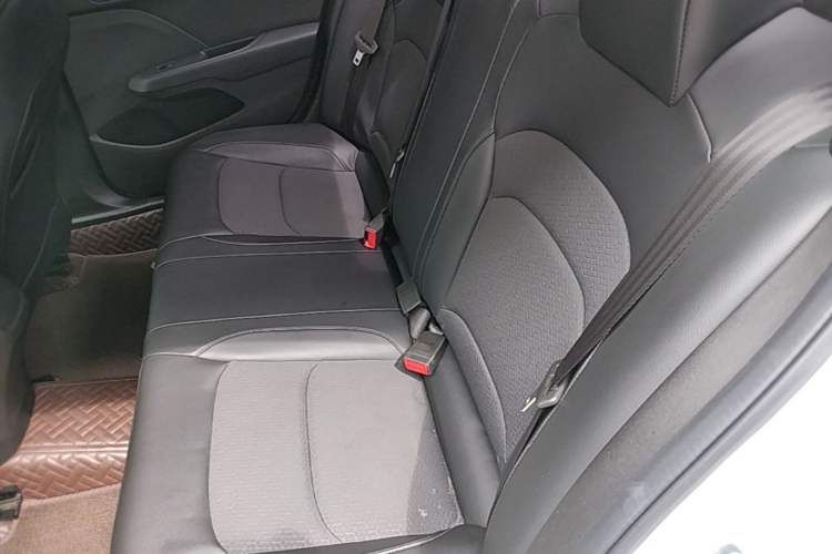 Used Chevrolet Cavalier 2016 1.5L Manual Xinyue Edition Left Rear Seat